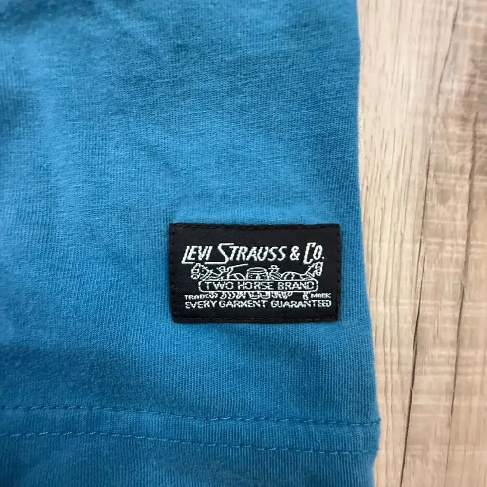 Levi's Planet Graphic Blue Short Sleeve T-Shirt Size L